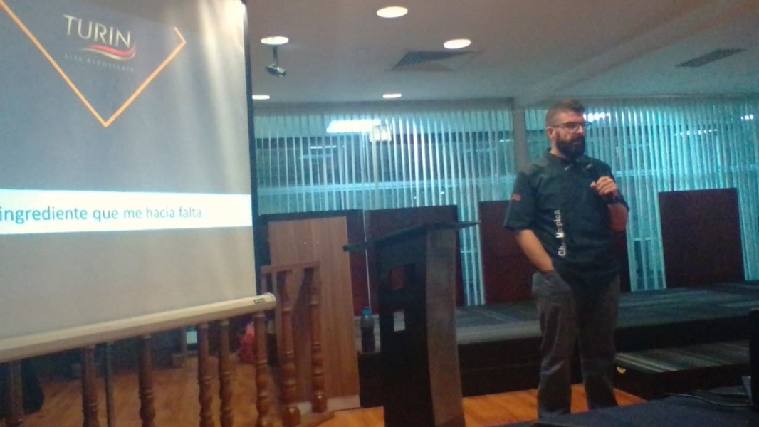 En la conferencia 